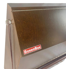 Charger l&#39;image dans la galerie, La BoxenBox® - boîte de rangement pratique pour accessoires pour chevaux en bois - brun foncé
